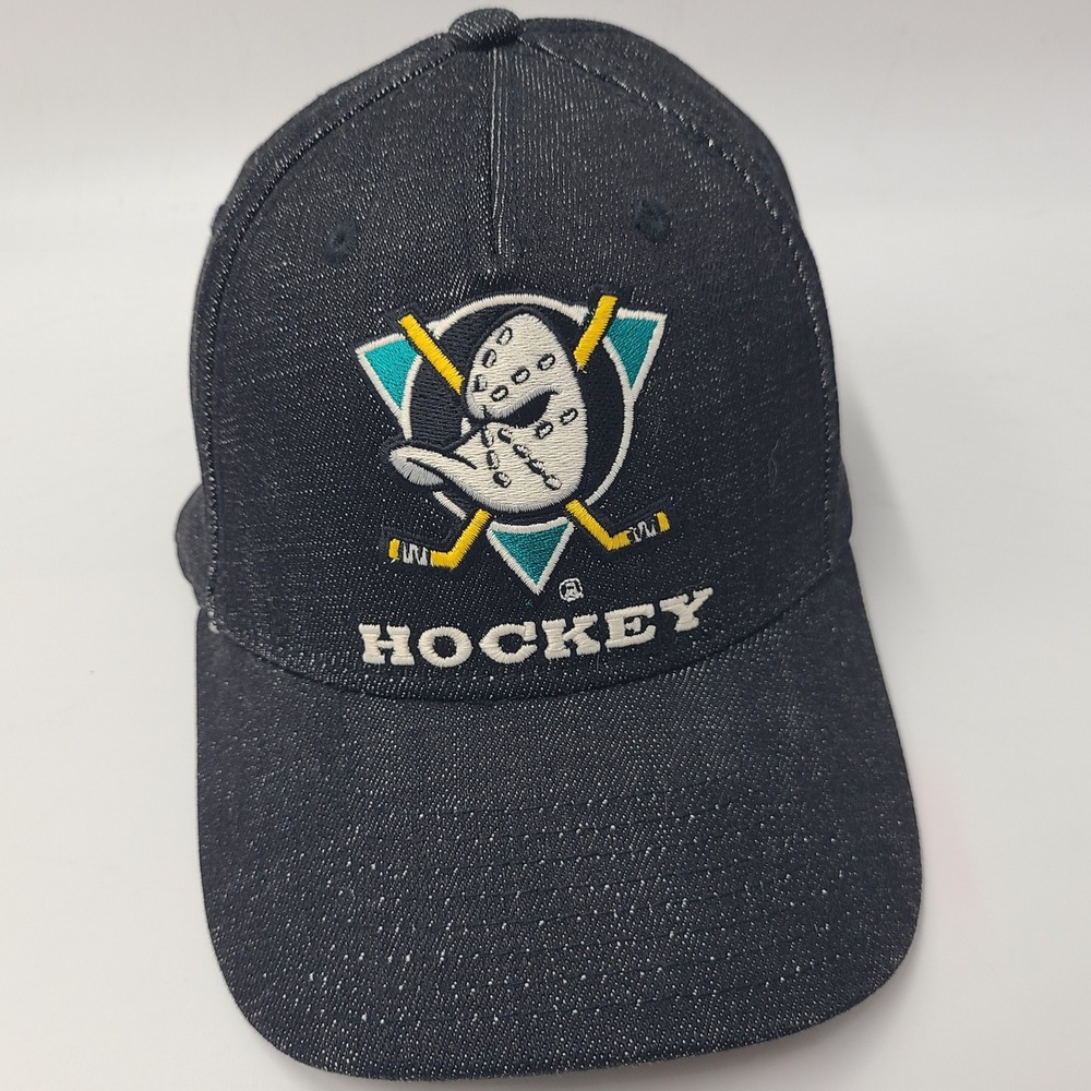 Anaheim Mighty Ducks Hat Fitted (Seems M-L) CCM Black NHL Denim Hockey Flex‎ Men
